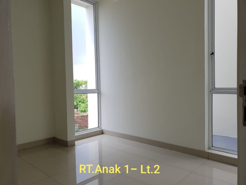 Rumah dalam cluster, hunian asri di Bintaro Jaya sektor 9.