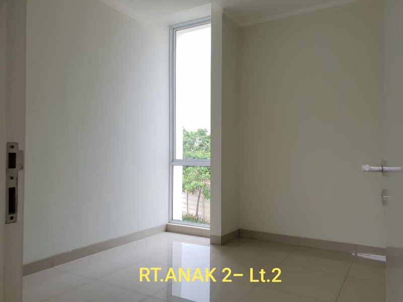 Rumah dalam cluster, hunian asri di Bintaro Jaya sektor 9.