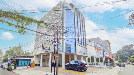 Ruko Ex Klinik Kecantikan Bangunan 4 1/2 Lantai di Tawakal Ujung Tomang