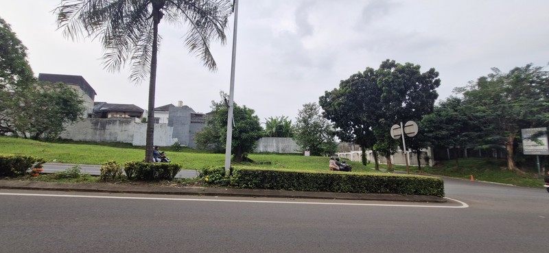 502m2 Kavling Second Boulevard Hoek di Kota Wisata 