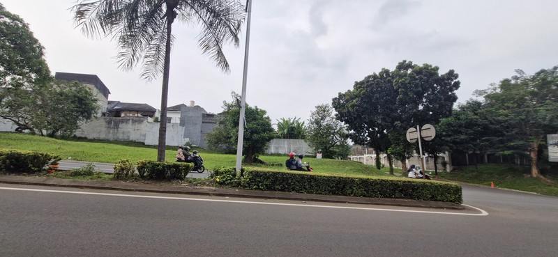 502m2 Kavling Second Boulevard Hoek di Kota Wisata 