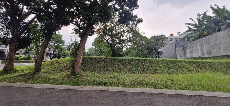 502m2 Kavling Second Boulevard Hoek di Kota Wisata 