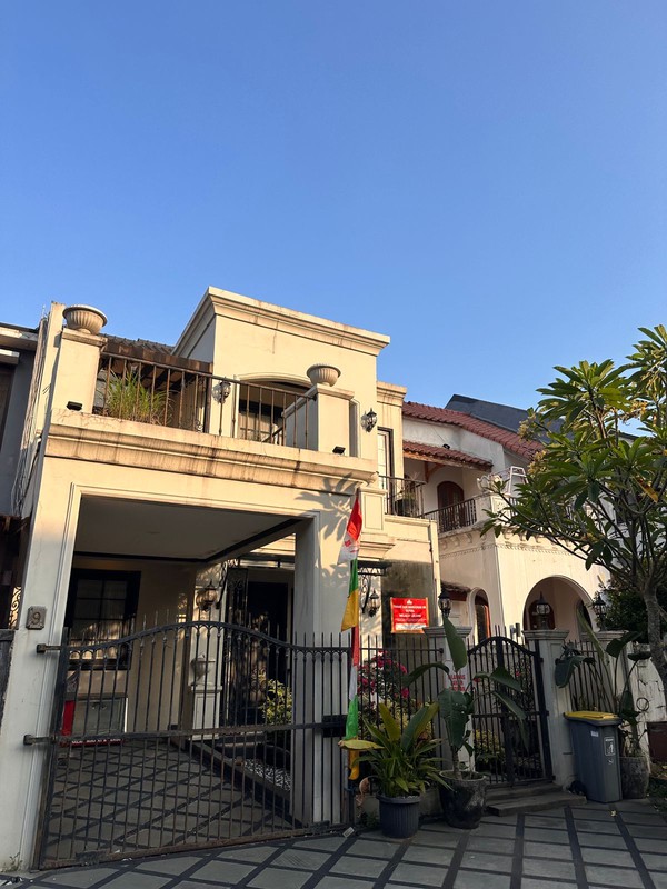 Dijual Rumah Bagus Siap Huni di Puri Cinere