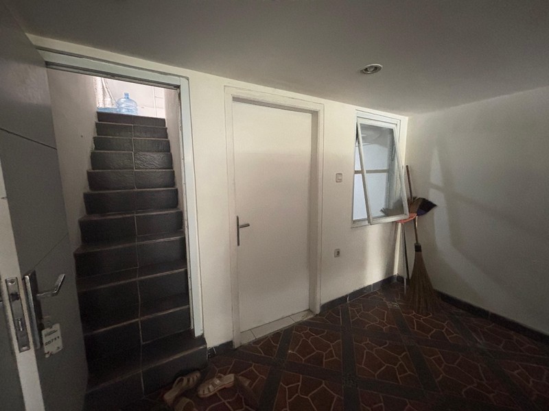 Dijual Rumah Lokasi Strategis di Camat Gabun II, Town House The Hills