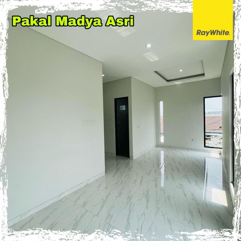 Dijual Rumah Hook 2 lantai di Pakal Madya Jaya Surabaya