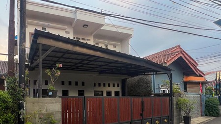 Rumah bagus Siap Huni  dengan Lokasi Strategis di Jakarta selatan