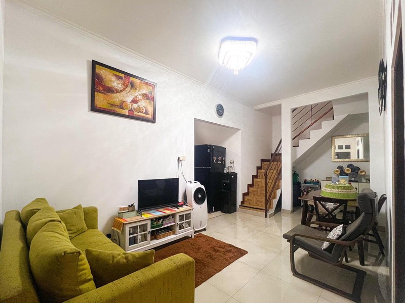 Rumah bagus Siap Huni  dengan Lokasi Strategis di Jakarta selatan