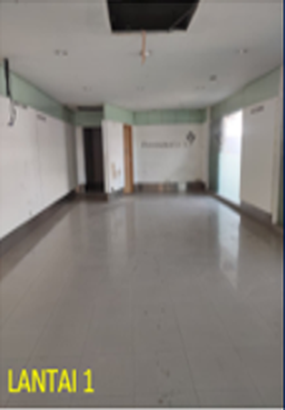 Ruko Siap Pakai EX Bank Permata 3 Lantai  LT 104 m2 LB 340 m2 Lokasi Stategis @Klojen, Malang