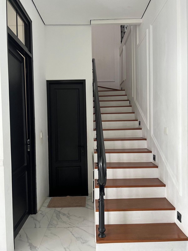 Rumah Baru dan Megah di Kawasan Kawaluyaan Soekarno Hatta Bandung