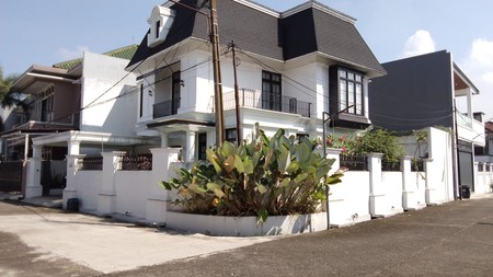 Rumah Baru dan Megah di Kawasan Kawaluyaan Soekarno Hatta Bandung