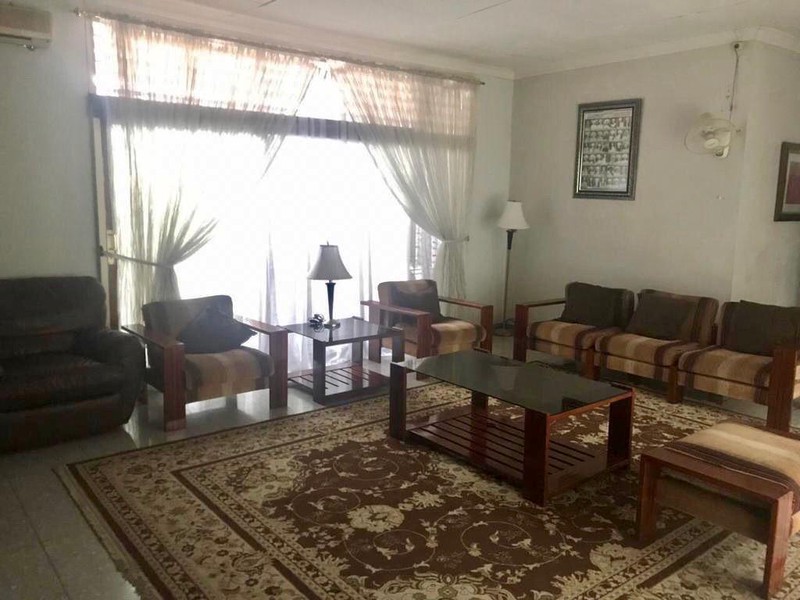 Rumah murah sedikit diatas njop jatipadang jakarta selatan 