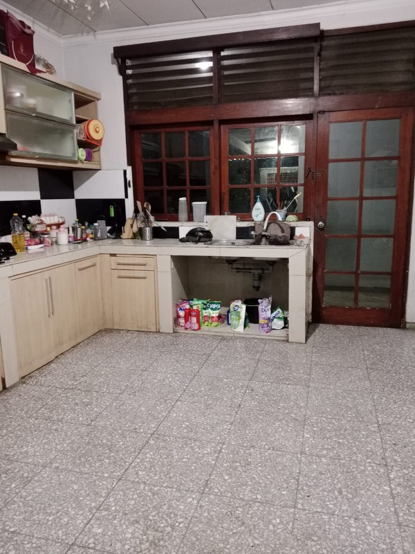 Rumah murah sedikit diatas njop jatipadang jakarta selatan 