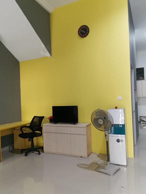 Ruko Bagus, Cocok untuk Usaha atau kantor, Lokasi strategis di Bintaro- Jaksel