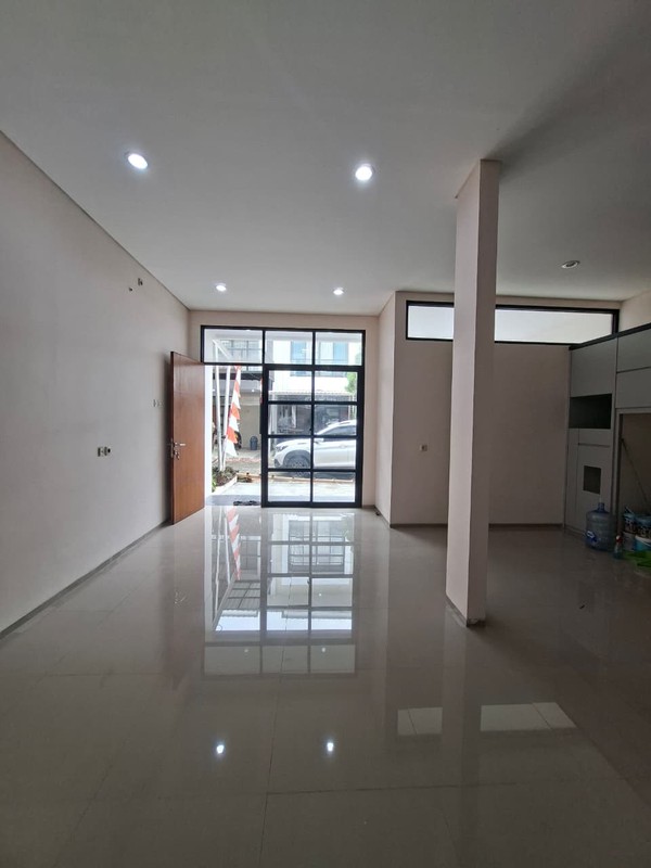 Rumah Cantik 2 Lantai di Ciputat Siap Huni dengan 3 KT dan 2+1 KM sudah SHM@Ciputat
