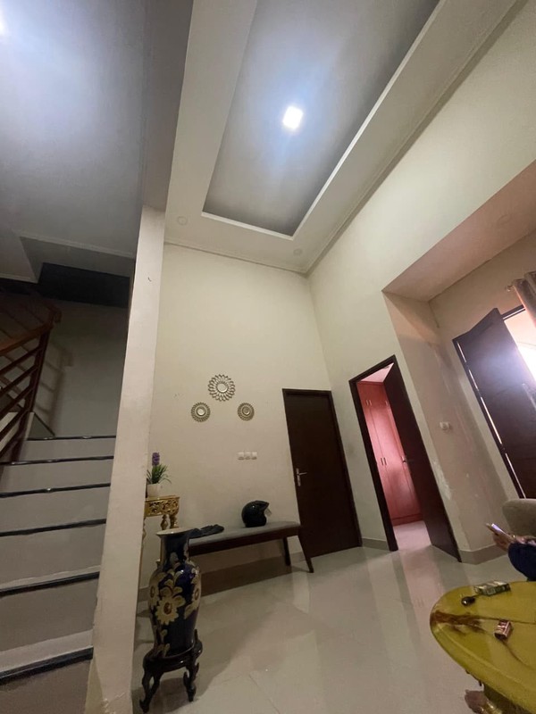 Rumah semi furnished di Griya Loka BSD