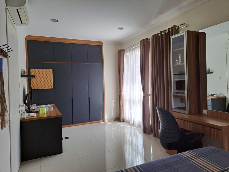 Rumah Modern Full Furnish di Thomson Gading Serpong