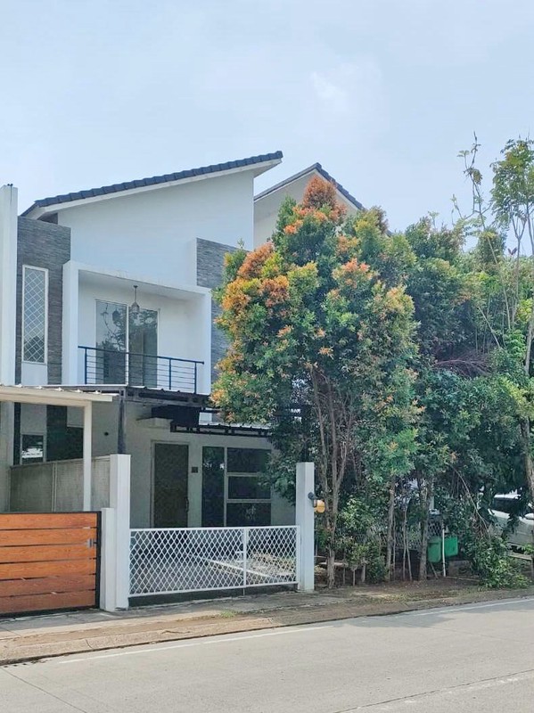 Rumah Minimalis di Serpong Garden Cisauk
