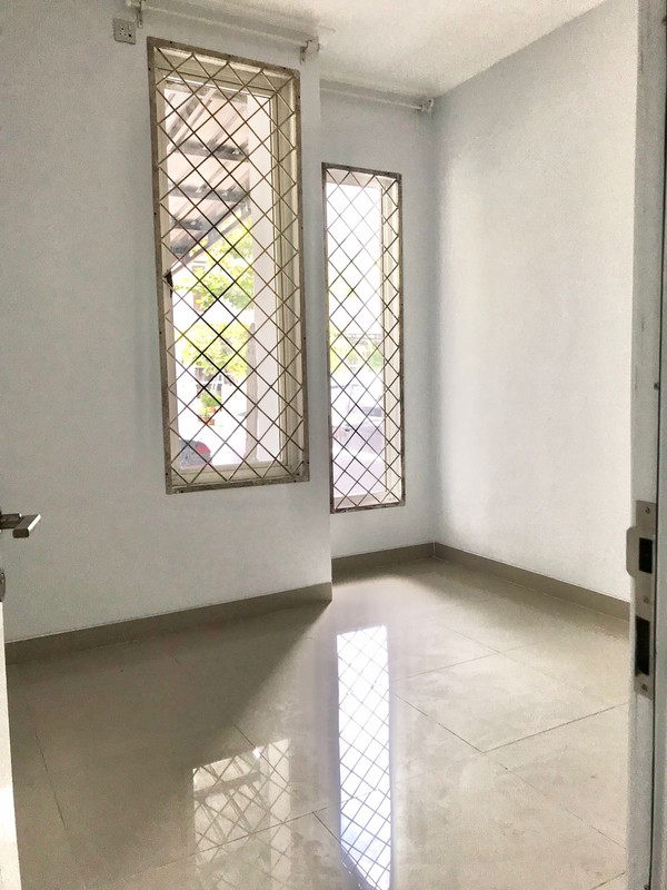 Rumah Minimalis di Serpong Garden Cisauk