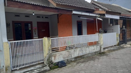 Rumah Siap Huni dalam Perumahan Lokasi Strategis Dekat Sleman City Hall 