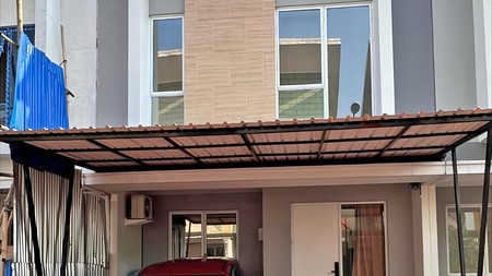 Rumah Modern di Arcadia Village Gading Serpong 