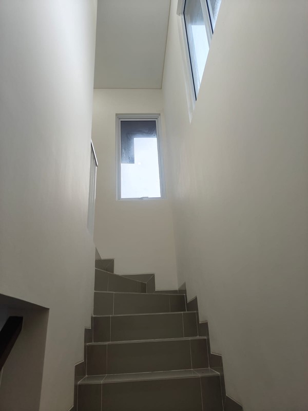 Rumah Modern di Arcadia Village Gading Serpong 