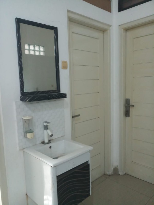 Ruko 2 Lantai Cocok Untuk Usaha Lokasi di Godean Sleman 