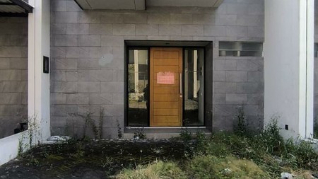 Jual Rumah 2 lantai murah di Central Park Juanda