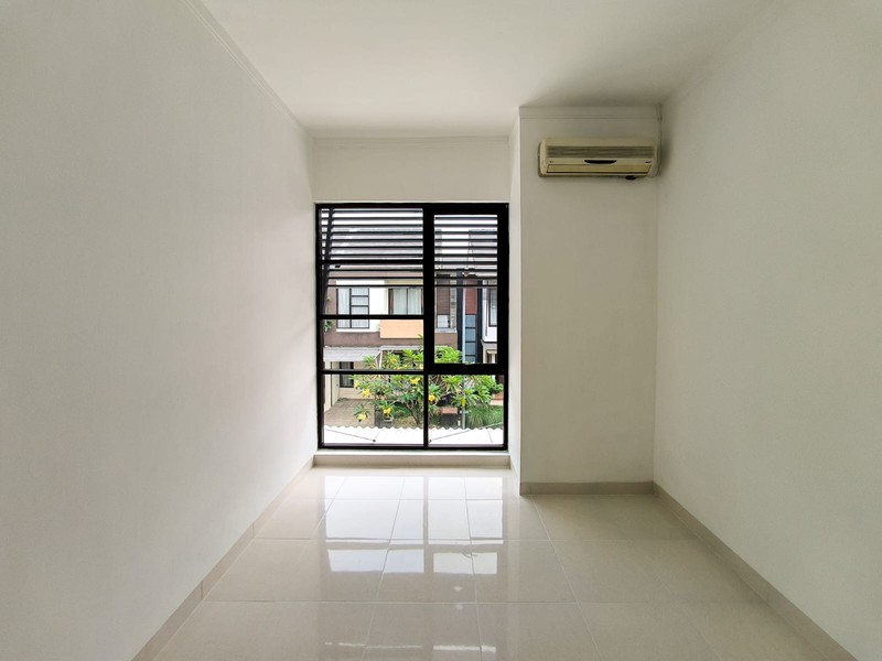 Dijual Cepat Rumah dalam cluster di Bintaro Jaya 9.
