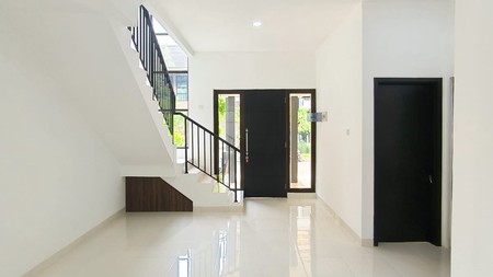Dijual Cepat Rumah dalam cluster di Bintaro Jaya 9.