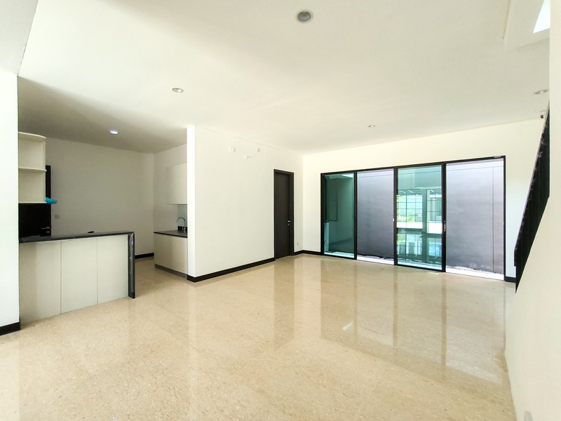 Rumah Bagus Di Hiera Residence, Cluster Welton BSD Tangerang Selatan