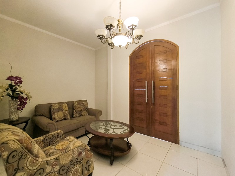Dijual Cepat Rumah dalam cluster,lingkungan bersih di Bintaro Jaya 9.