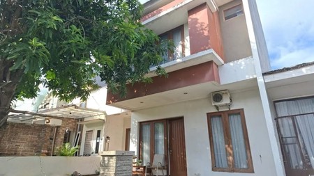 Rumah Bagus Di Cluster Valencia Graha Raya Bintaro Jaya