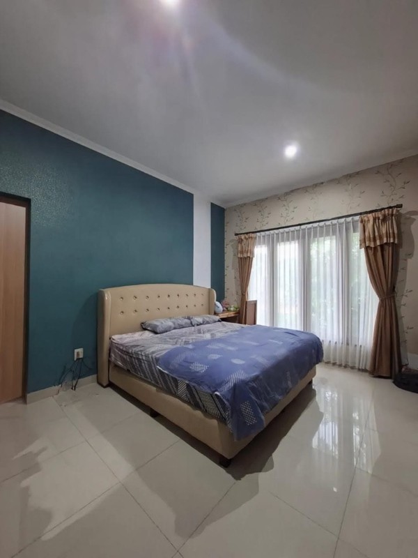 Rumah Bagus Di Cluster Valencia Graha Raya Bintaro Jaya