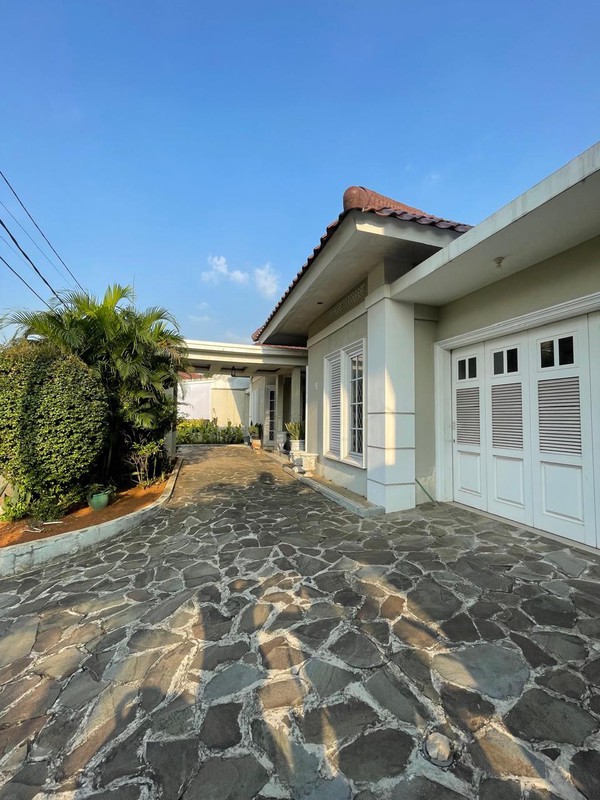 Rumah Bagus Di Jl Entong Rinen (Jl Bina Marga) Perum Ceger Asri