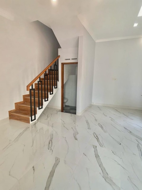 Rumah Bagus Di Avaya 2 Bintaro, Jl Unta Raya Pondok Ranji Tangerang Selatan
