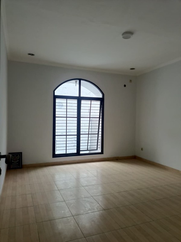 Rumah Bagus Di Puri Mediteran Bintaro Jaya Sektor 9