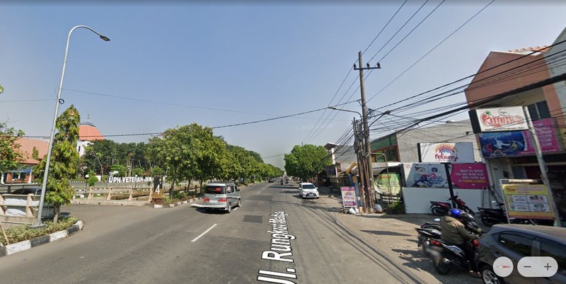 Ruko komersial tepi jalan Rungkut Surabaya