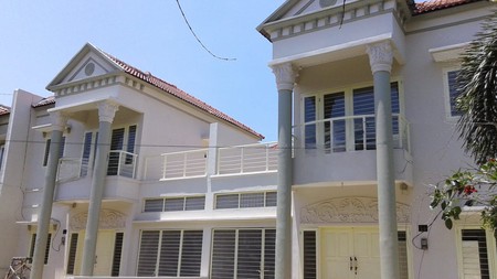 DIJUAL/SEWA Rumah Homey dan Strategis Sidoarjo