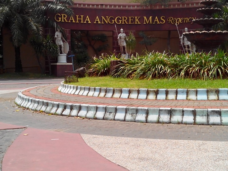 DIJUAL/SEWA Rumah Homey dan Strategis Sidoarjo