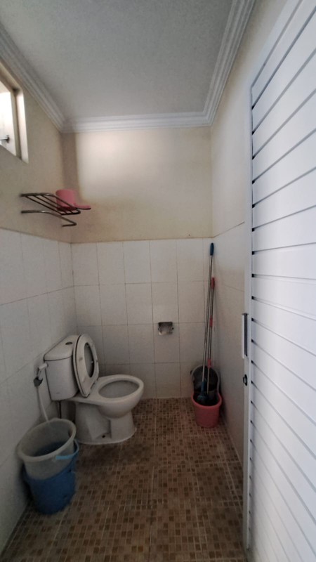 Rumah Dalam Perum Dekat Ambarukmo Plaza, Caturtunggal, Depok, Sleman