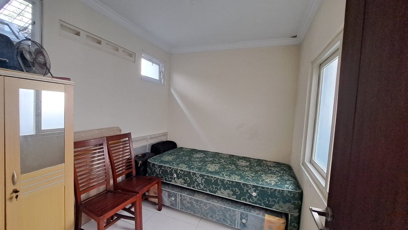 Rumah Dalam Perum Dekat Ambarukmo Plaza, Caturtunggal, Depok, Sleman