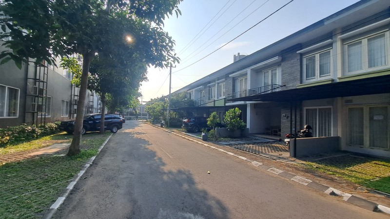 Rumah Dalam Perum Dekat Ambarukmo Plaza, Caturtunggal, Depok, Sleman