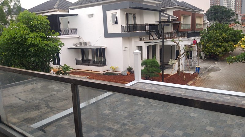 Rumah Hitung Tanah Area Cipete