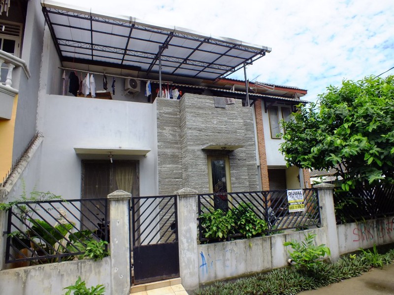 RUMAH MURAH,BAGUS,SIAP HUNI DAN JRG ADA DI PAMULANG.