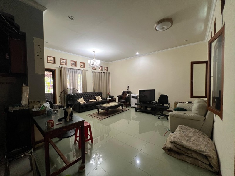 Dijual Rumah di Pesona Khayangan Depok - Siap Huni Lokasi Premium