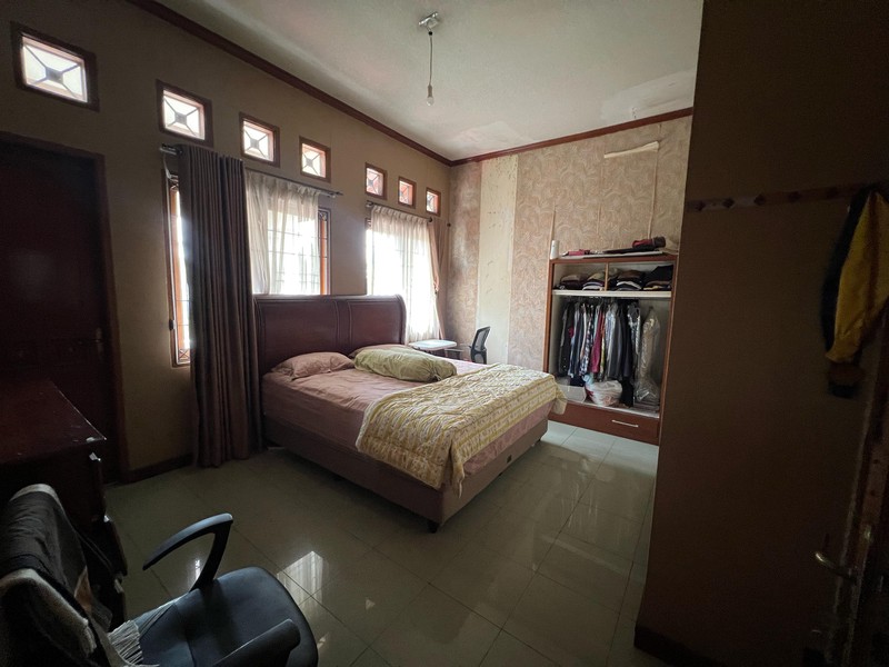 Dijual Rumah di Pesona Khayangan Depok - Siap Huni Lokasi Premium