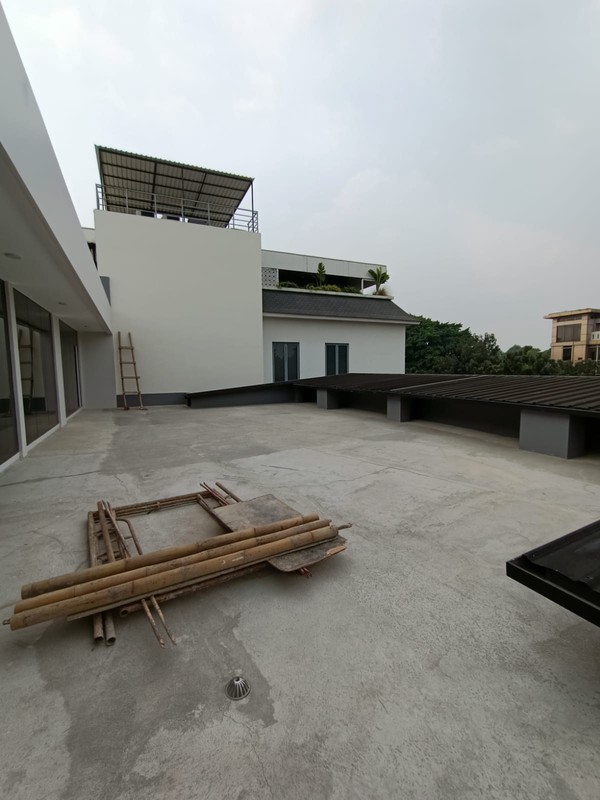 New Brand Commercial Mini Building at Duren Sawit, Jakarta Timur