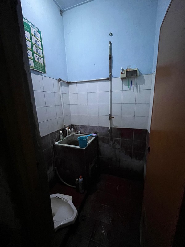 Rumah Semi Furnished di Gunung Batu