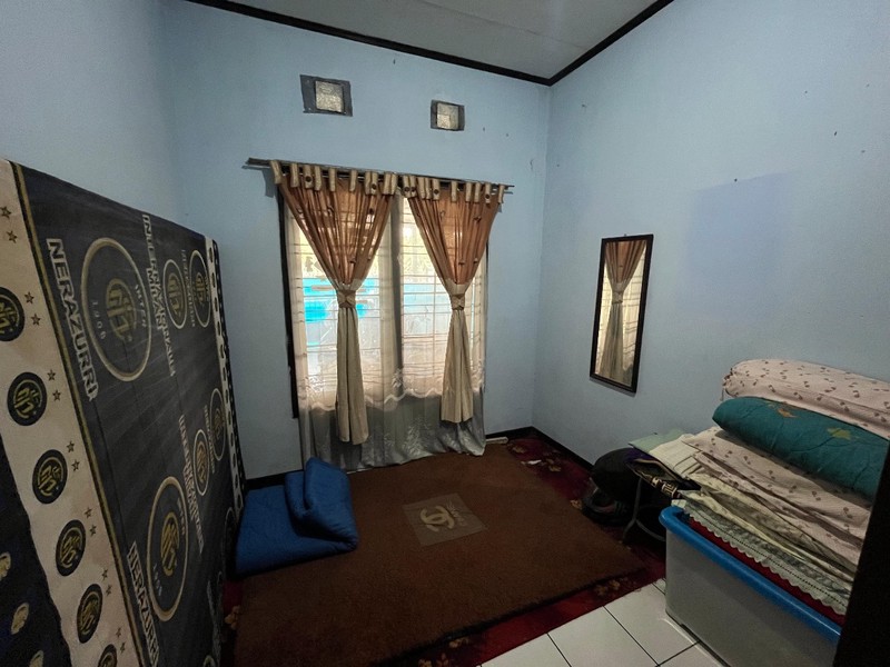 Rumah Semi Furnished di Gunung Batu