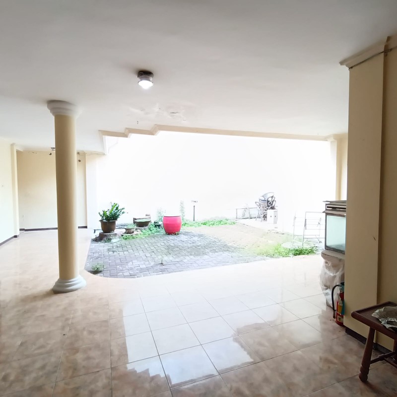 DIJUAL MURAH RUMAH JL MANYAR KARTIKA SURABAYA TIMUR